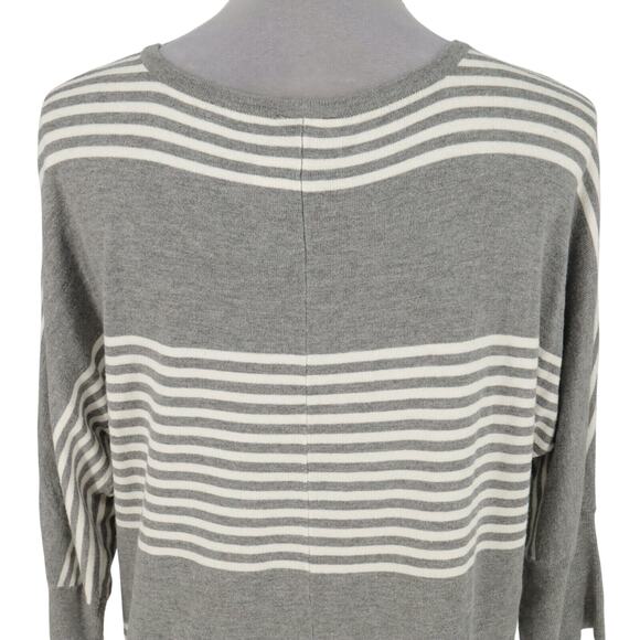 Torrid Sweater 2 Plus Size 2X Gray Ivory Stripe Ruched Side Hem Pullover Coastal - Picture 9 of 14